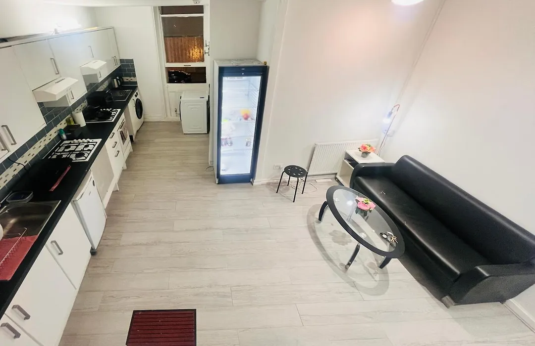 Y2 Rest House Ltd-1
